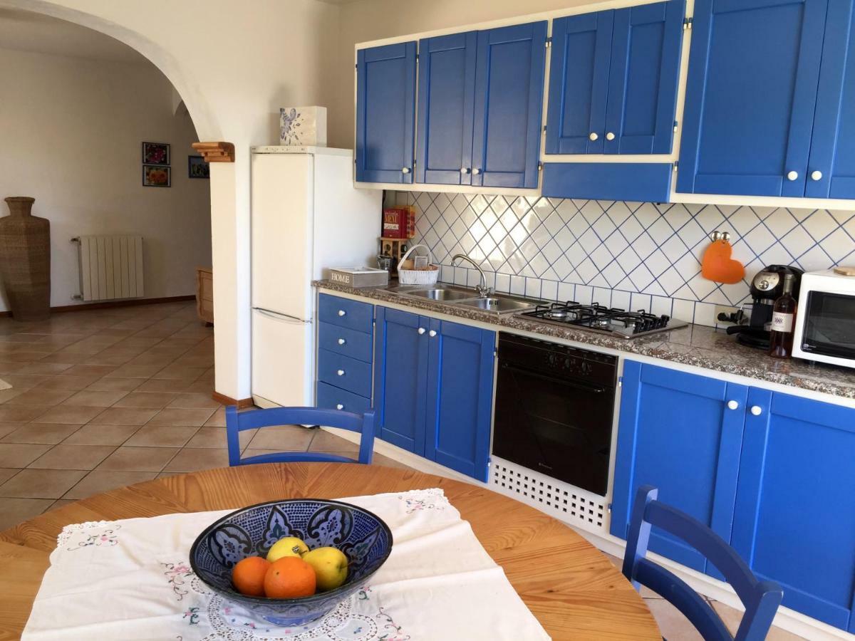 Villa La Casa Blu San Pantaleo Exterior foto